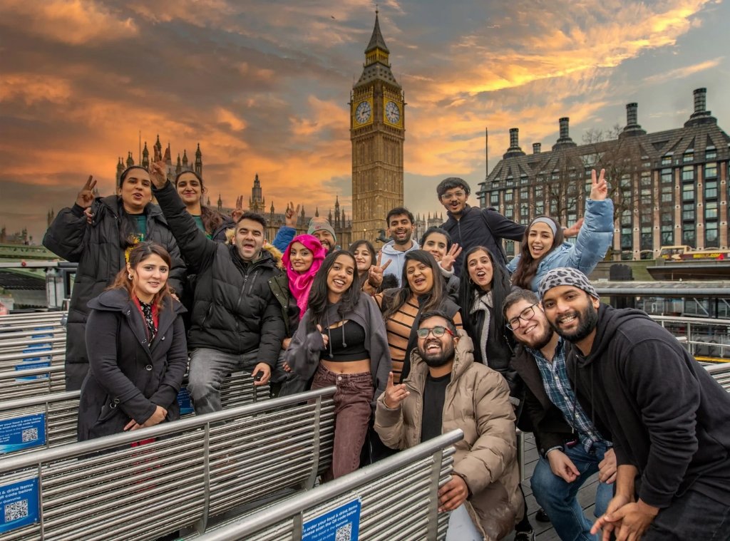 Student Life at UWS — Campus Experience & Culture